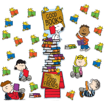 Peanuts Reading All-In-One Door Decor Kit